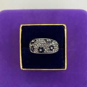 💛 Silver Brass Crystal Pavé Dome Ring | Black Floral Accent Statement Ring